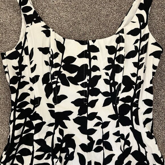 Jones Studio Women's Dress Size 6 Floral Sleeveless A-Line Knee Length Back Zip - Picture 5 of 15